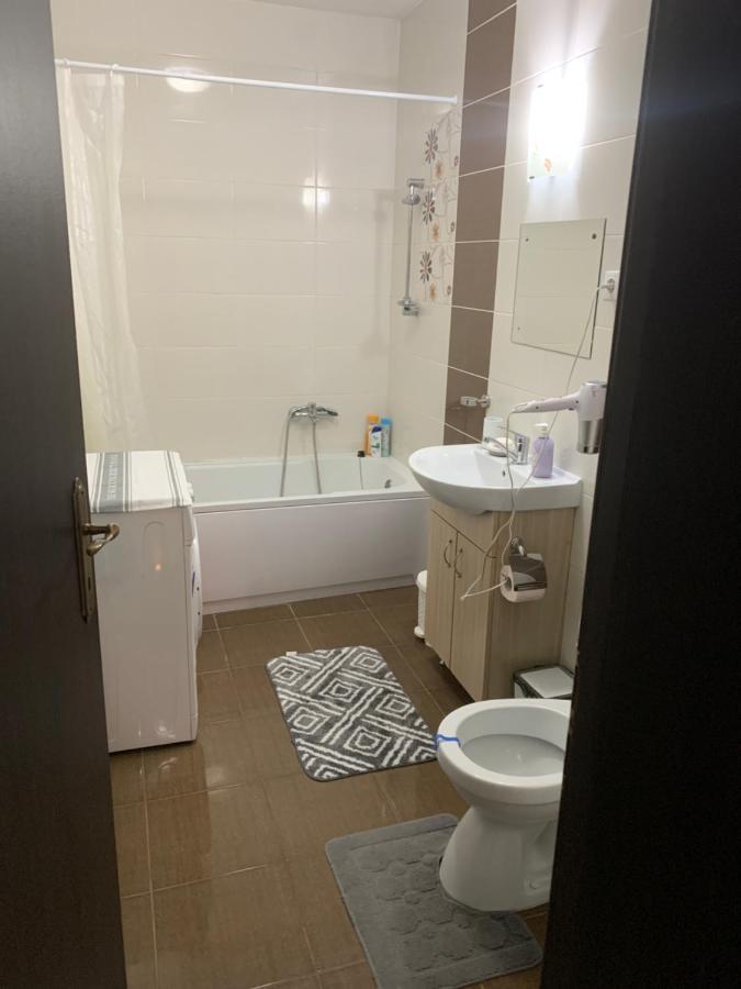 Confort Apartment Медиаш Экстерьер фото